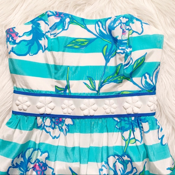 SOLD-Lilly Pulitzer Beaded Nautical Strapless Dress - Picture 4 of 10